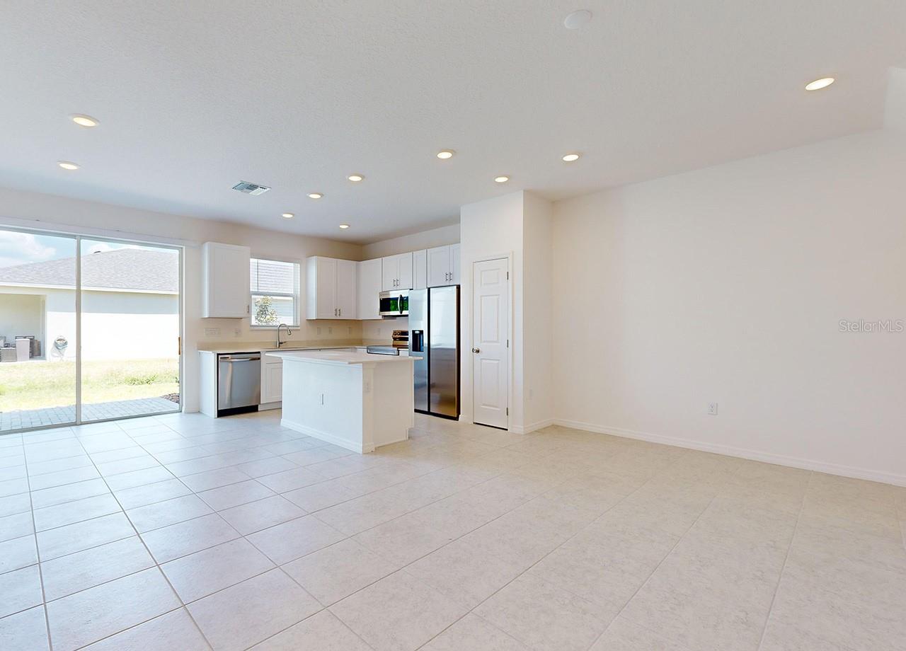 Image 3 of 4 For 1341 Flatwood Street Pentas