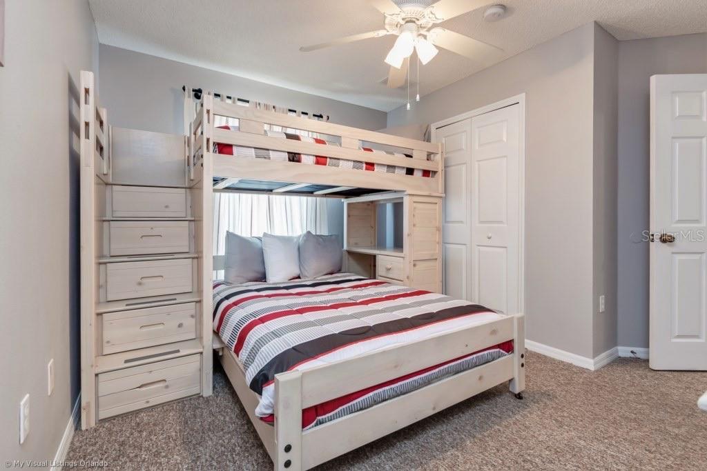 Image 23 of 42 For 4732 Vero Beach Place