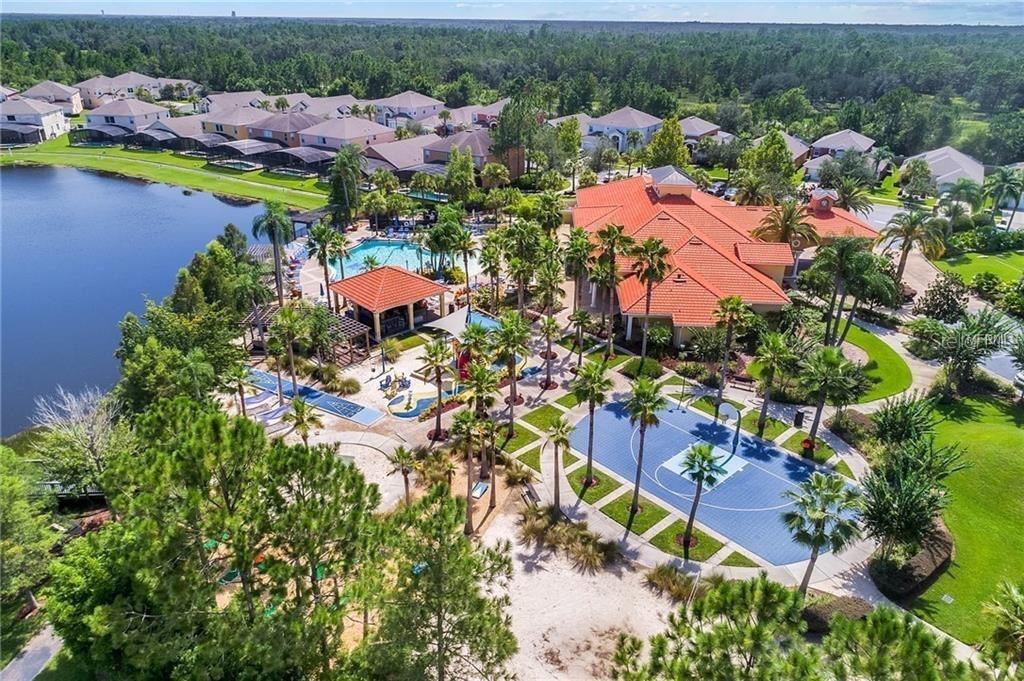 Image 25 of 42 For 4732 Vero Beach Place
