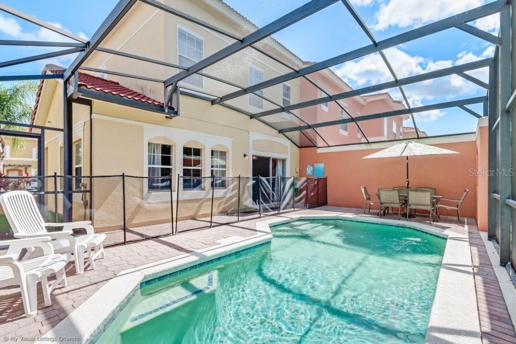 Image 28 of 42 For 4732 Vero Beach Place