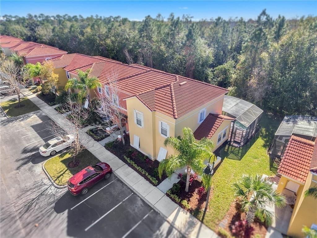 Image 3 of 42 For 4732 Vero Beach Place