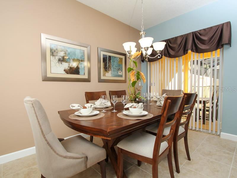 Image 6 of 14 For 8938 Majesty Palm Road