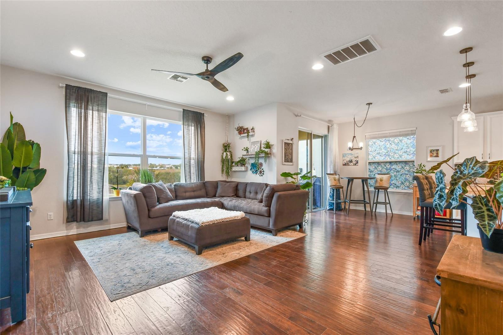 Image 11 of 71 For 1416 Cabot Drive