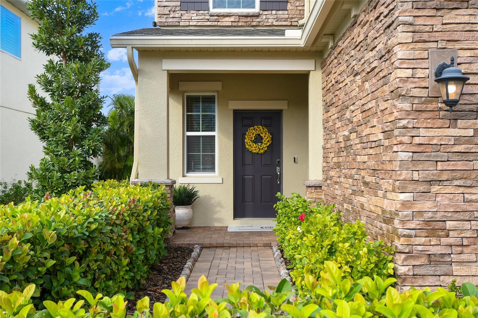 Image 3 of 71 For 1416 Cabot Drive