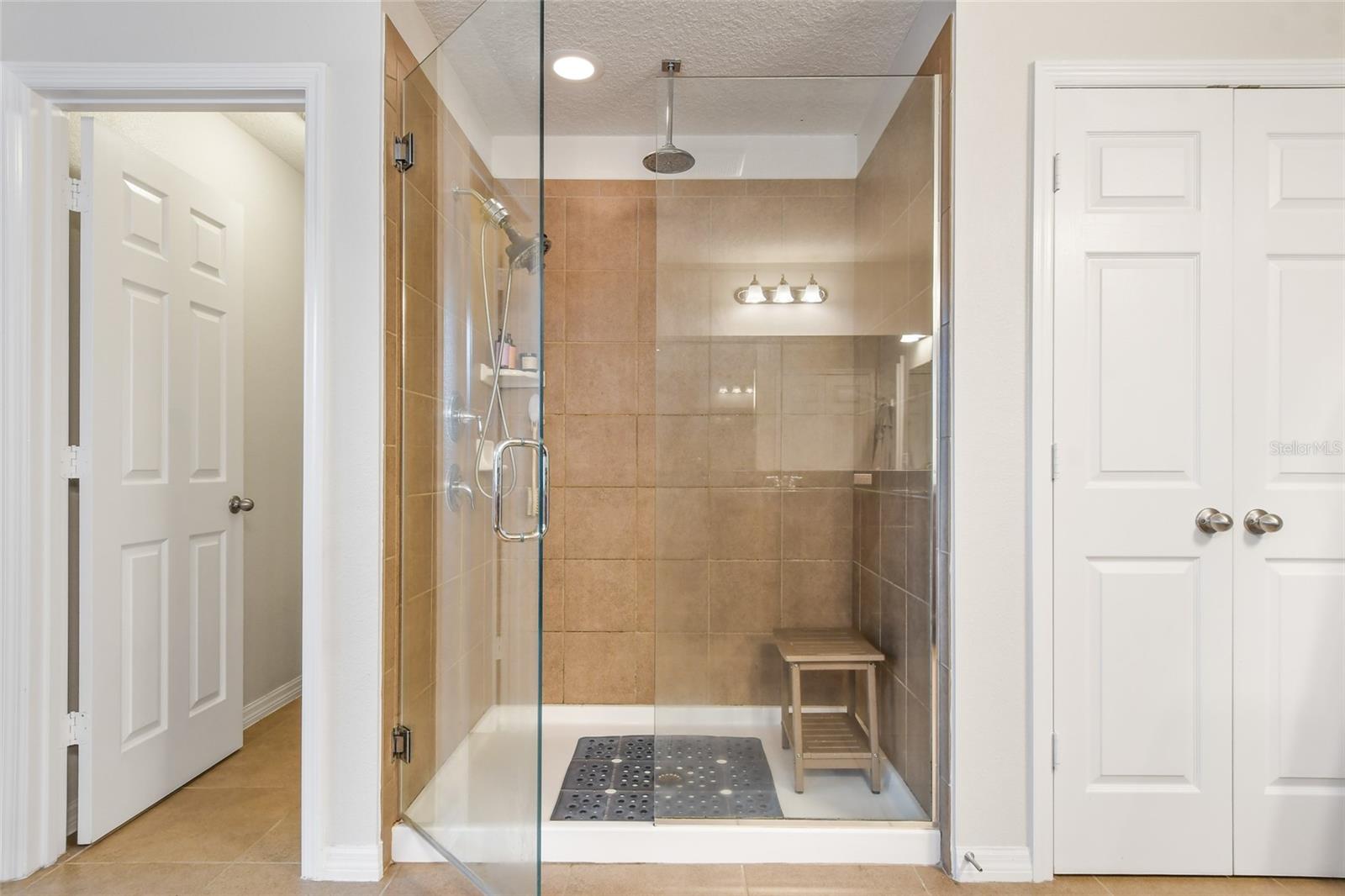 Image 43 of 71 For 1416 Cabot Drive