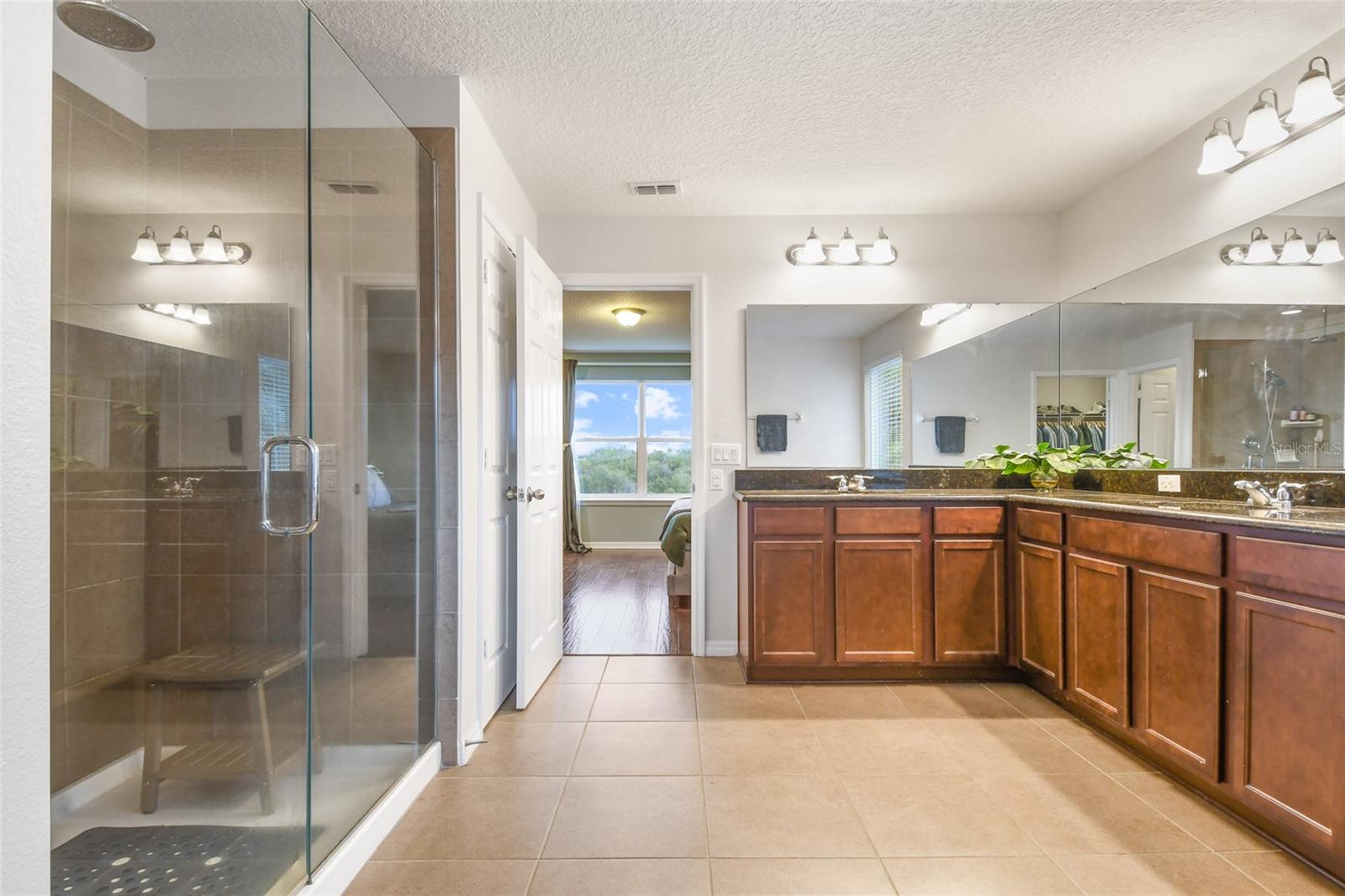 Image 44 of 71 For 1416 Cabot Drive