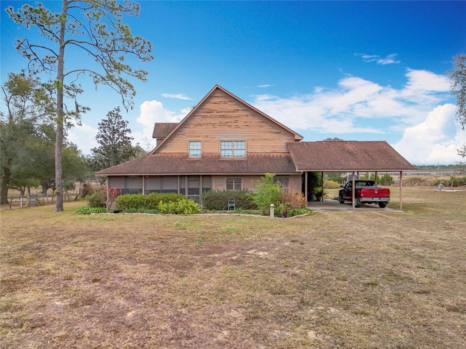 Image 80 of 99 For 17952 Lookout Hill Road