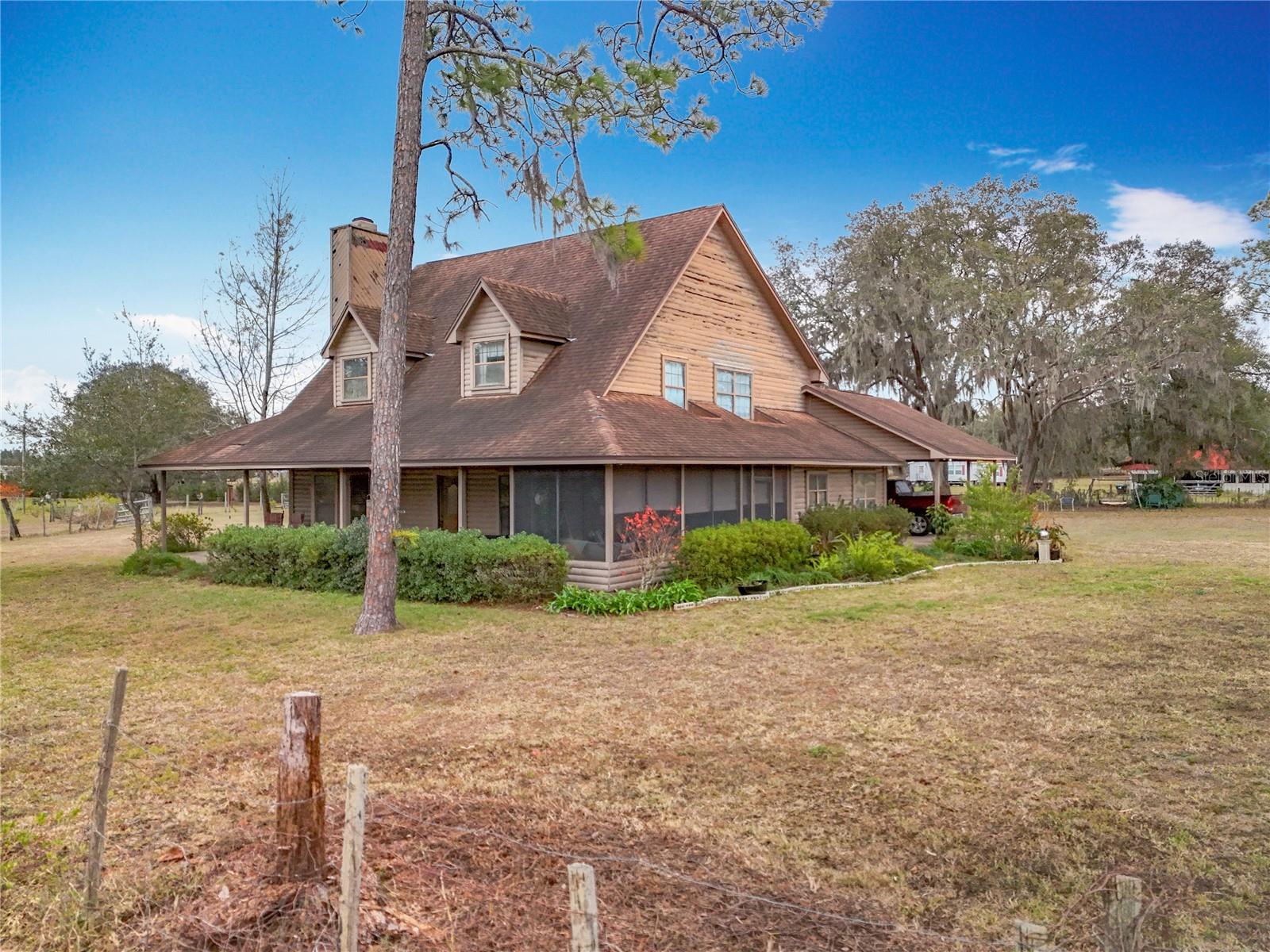 Image 81 of 99 For 17952 Lookout Hill Road