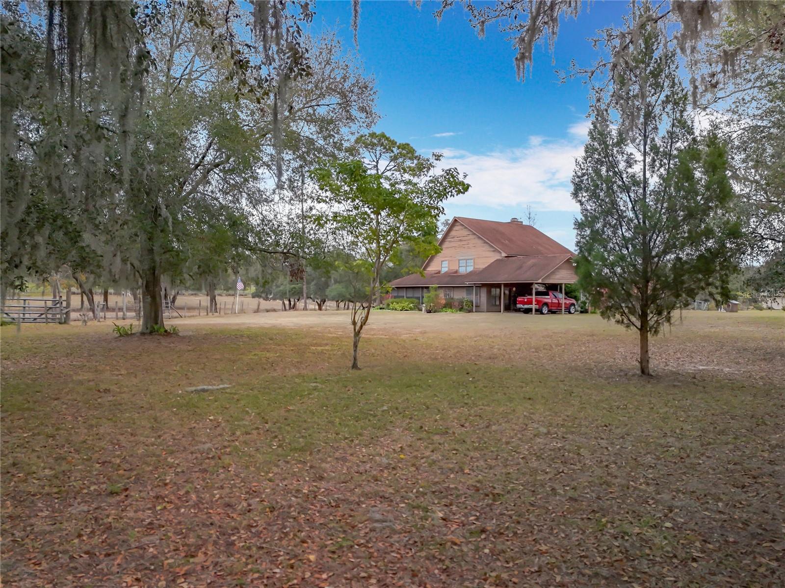 Image 83 of 99 For 17952 Lookout Hill Road