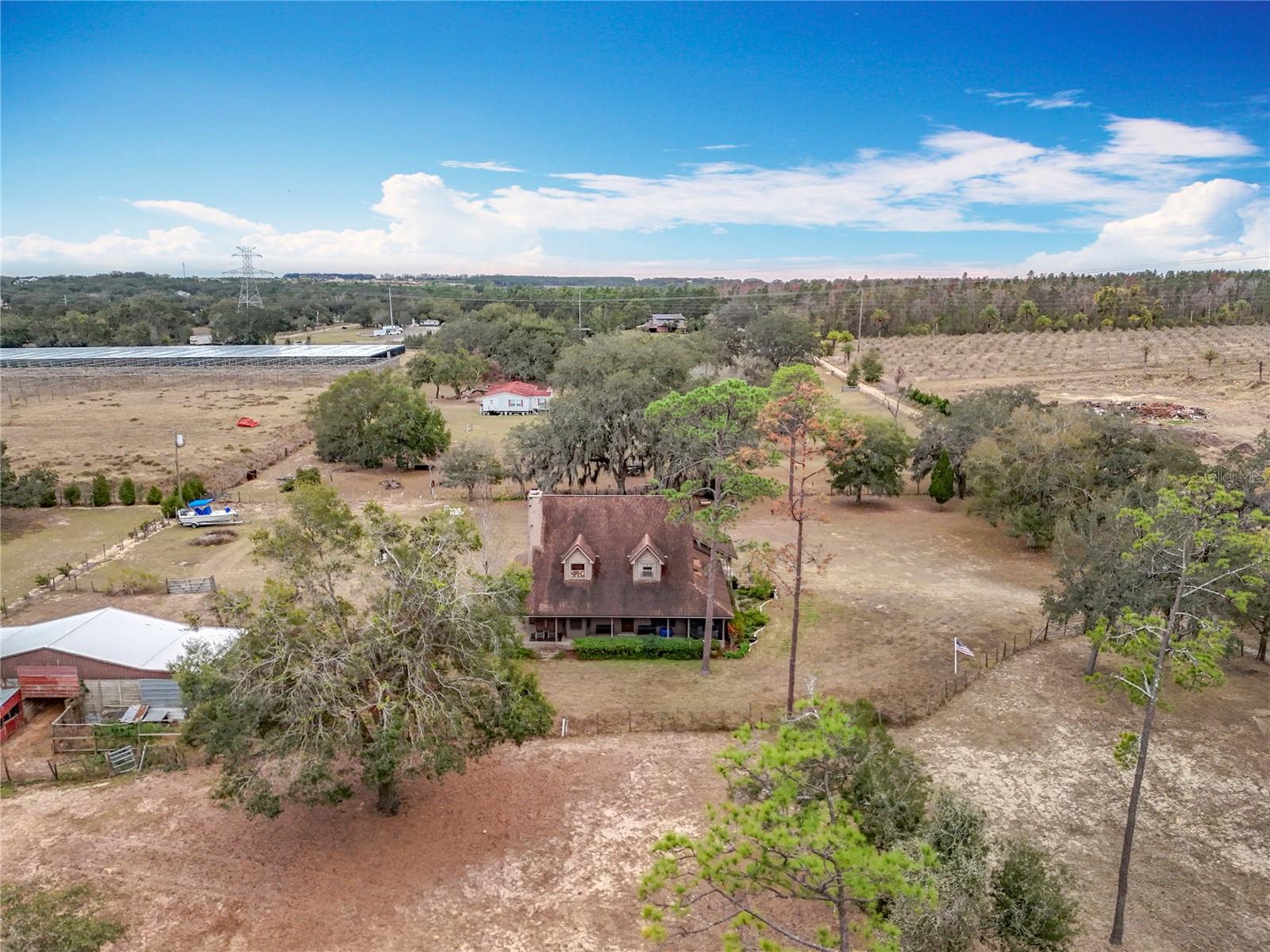 Image 84 of 99 For 17952 Lookout Hill Road