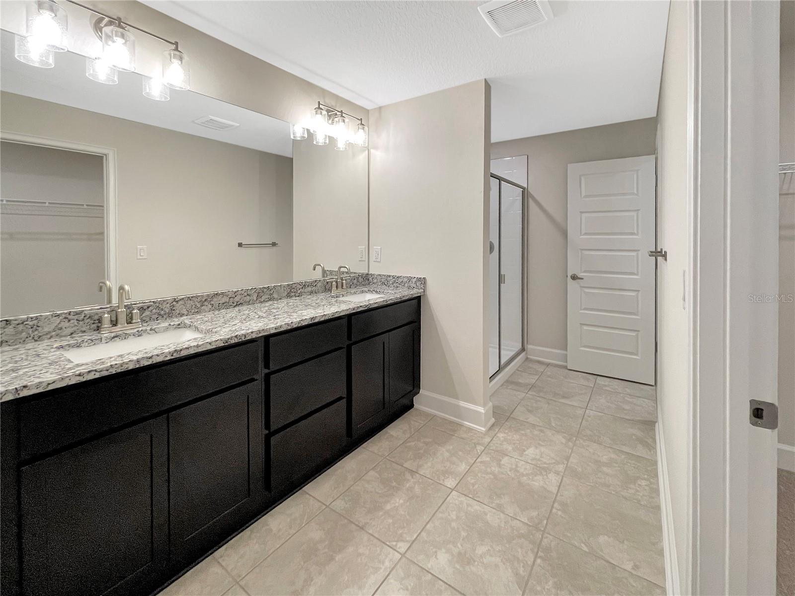 Image 13 of 22 For 4472 Sagefield Dr