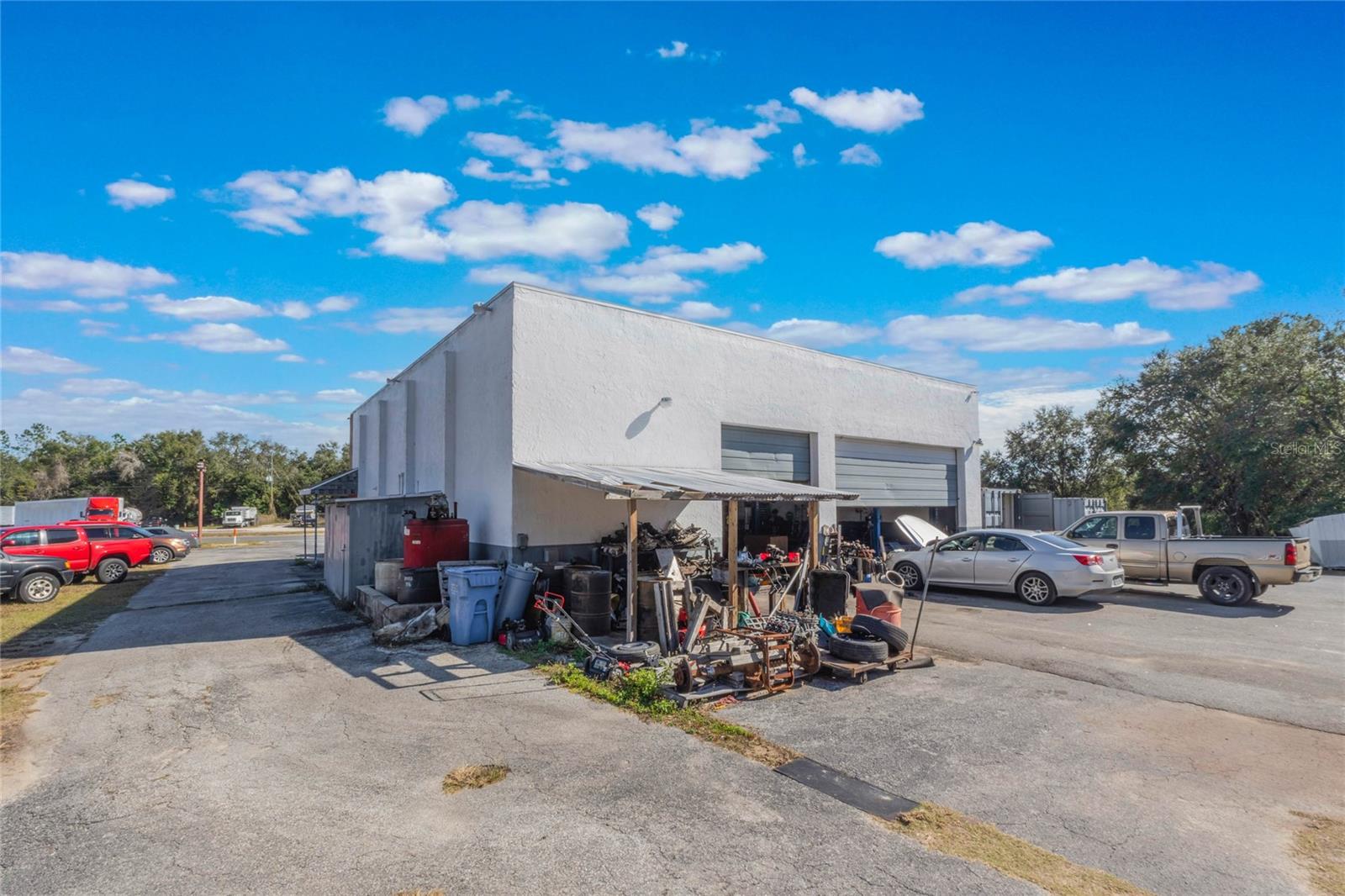 Listing photo id 22 for 3190 Florida Avenue