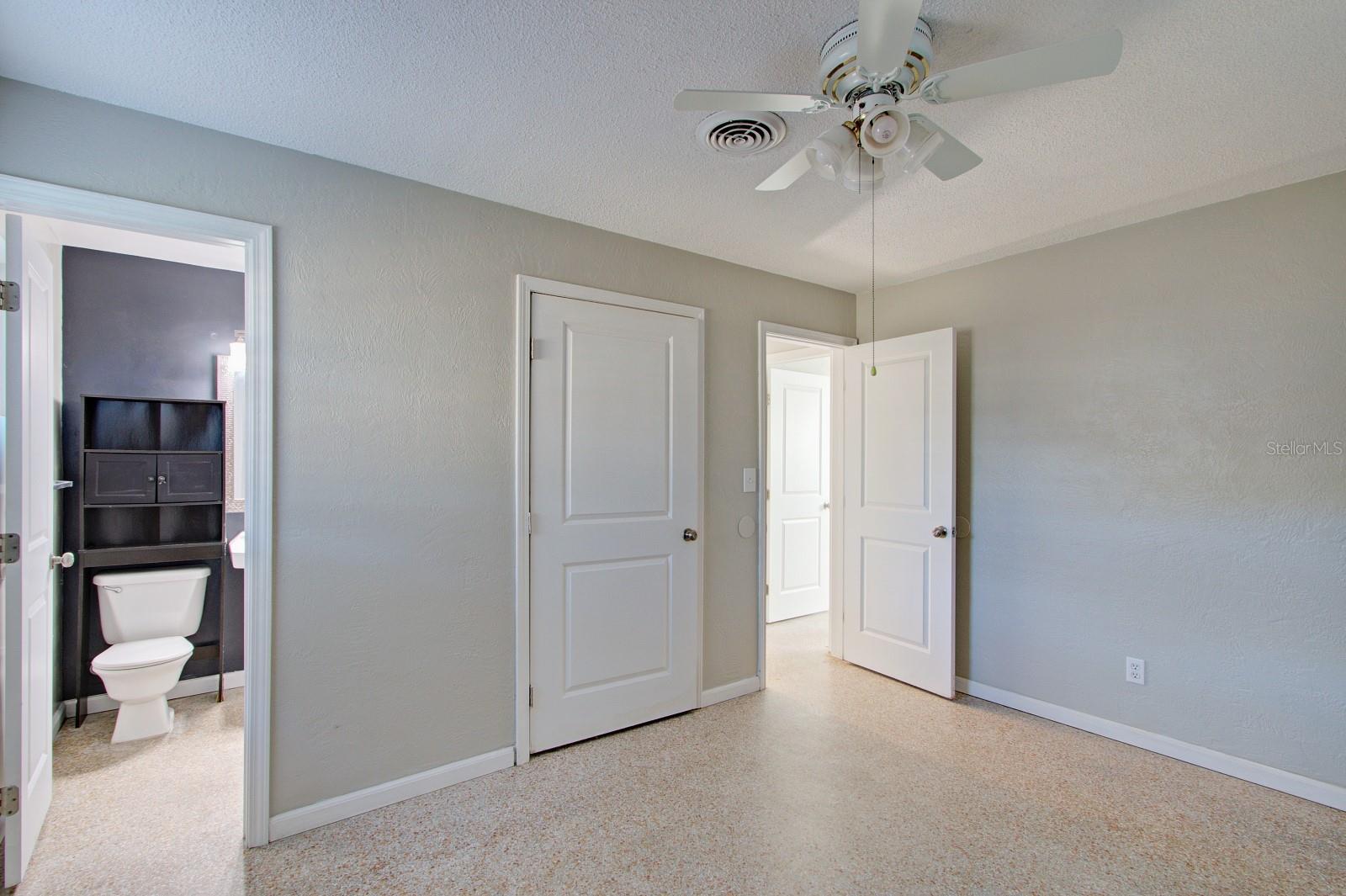 Image 17 of 30 For 1246 Margina Avenue