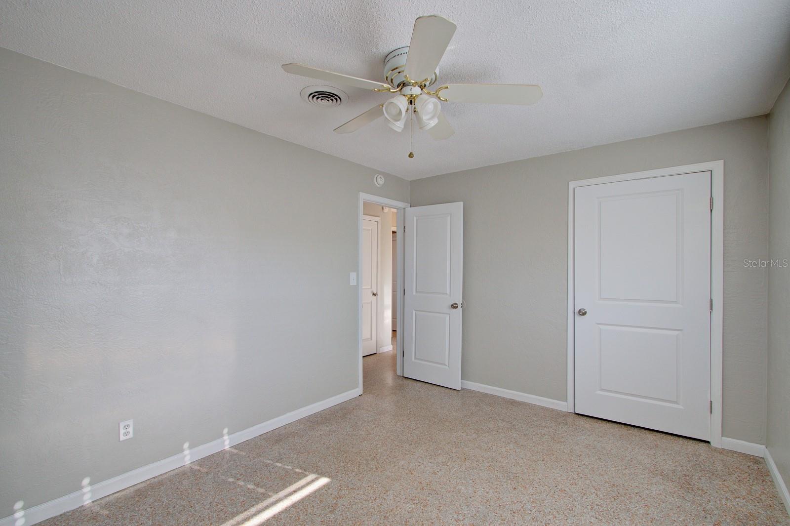 Image 21 of 30 For 1246 Margina Avenue