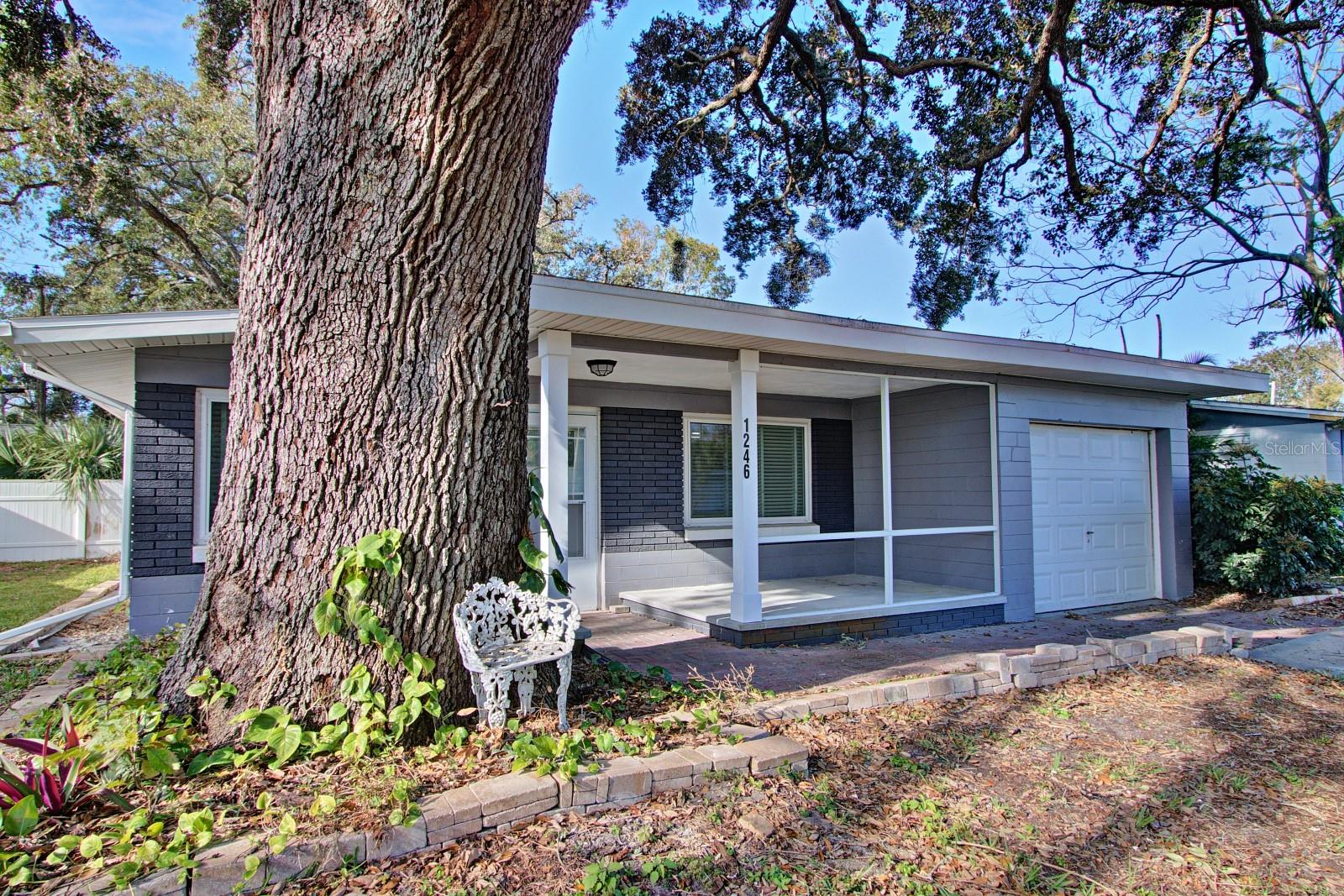 Image 6 of 30 For 1246 Margina Avenue