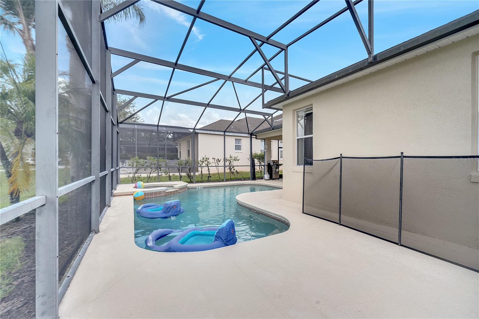 Image 15 of 59 For 511 Pineloch Drive