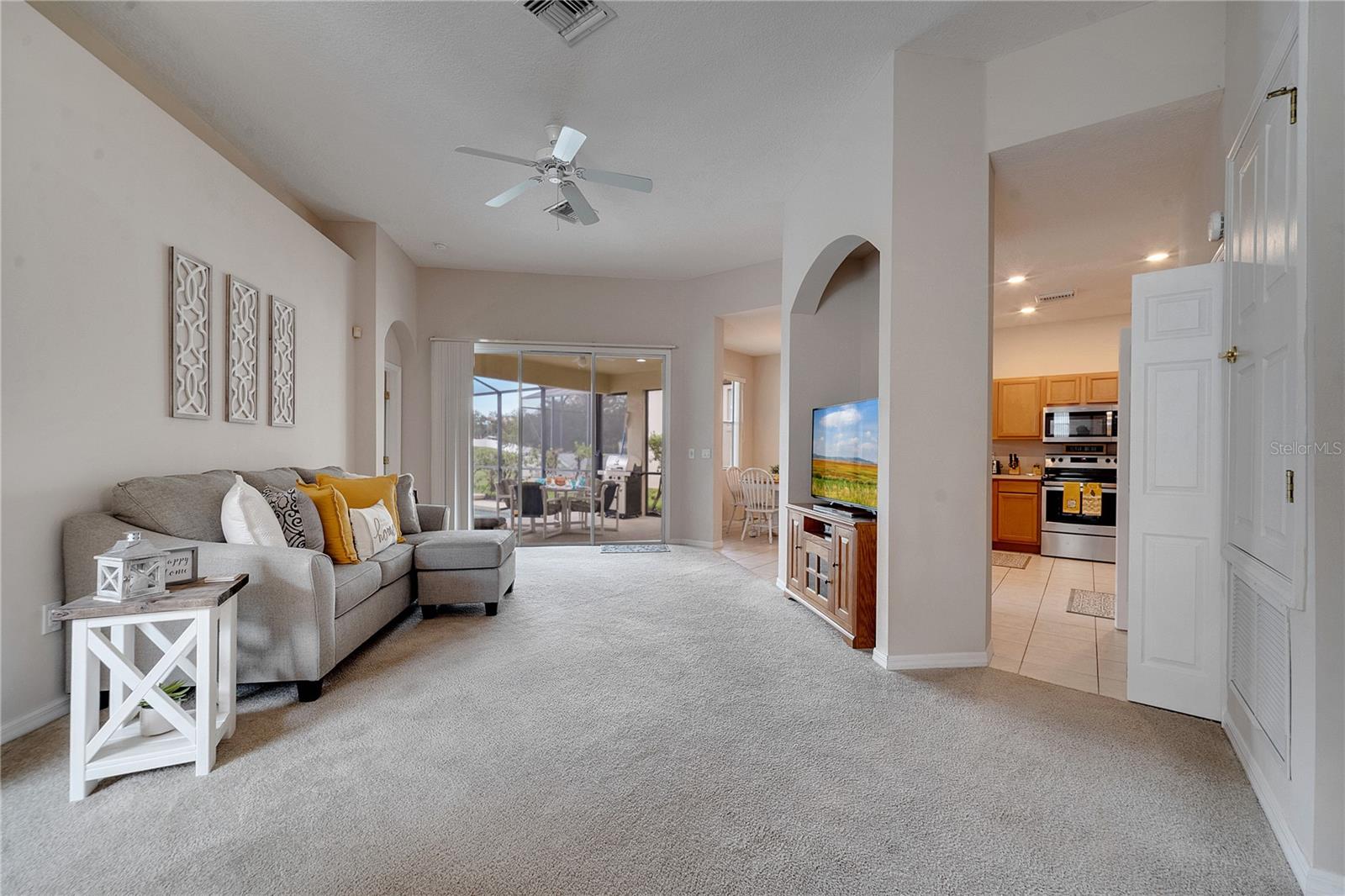 Image 35 of 59 For 511 Pineloch Drive