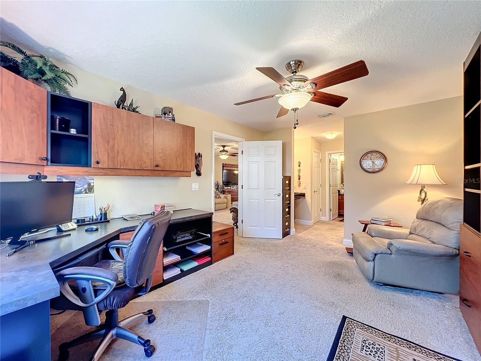 Image 31 of 66 For 4208 Clubside Drive 4208