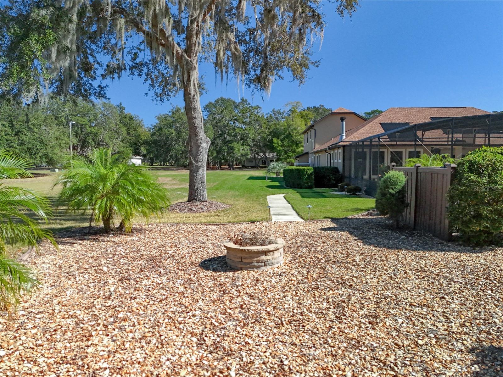 Image 93 of 99 For 38207 Sabal Way