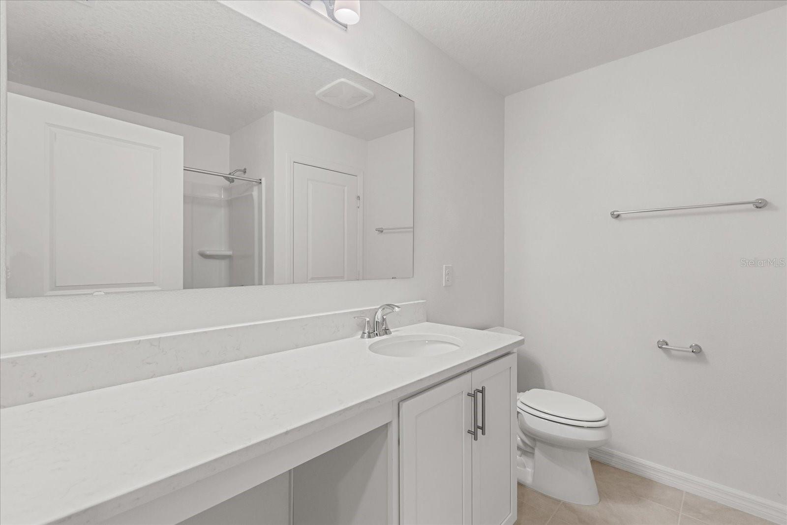Image 11 of 20 For 204 Rivermill Way