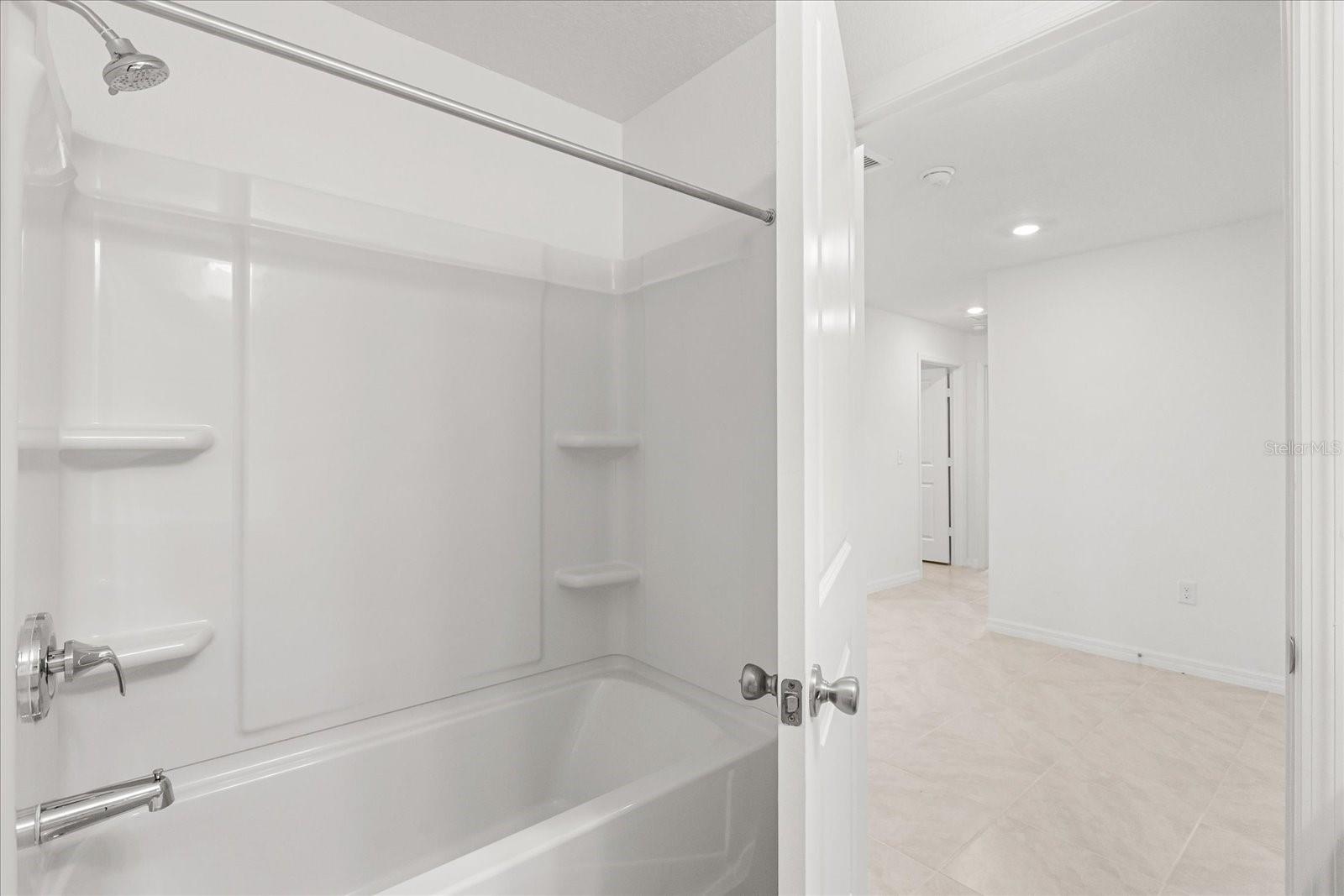 Image 12 of 20 For 204 Rivermill Way
