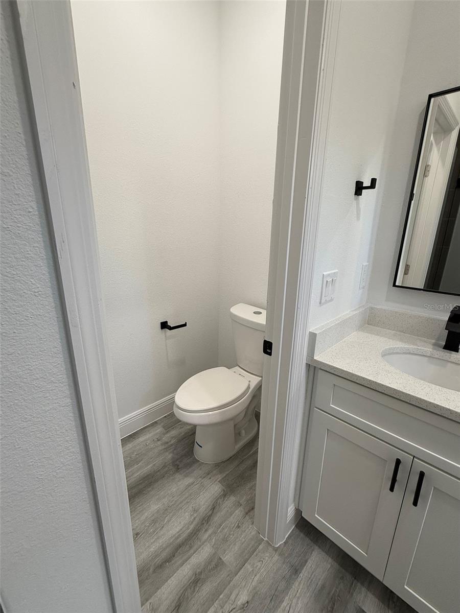 Image 15 of 26 For 3901 Sw 161st Loop