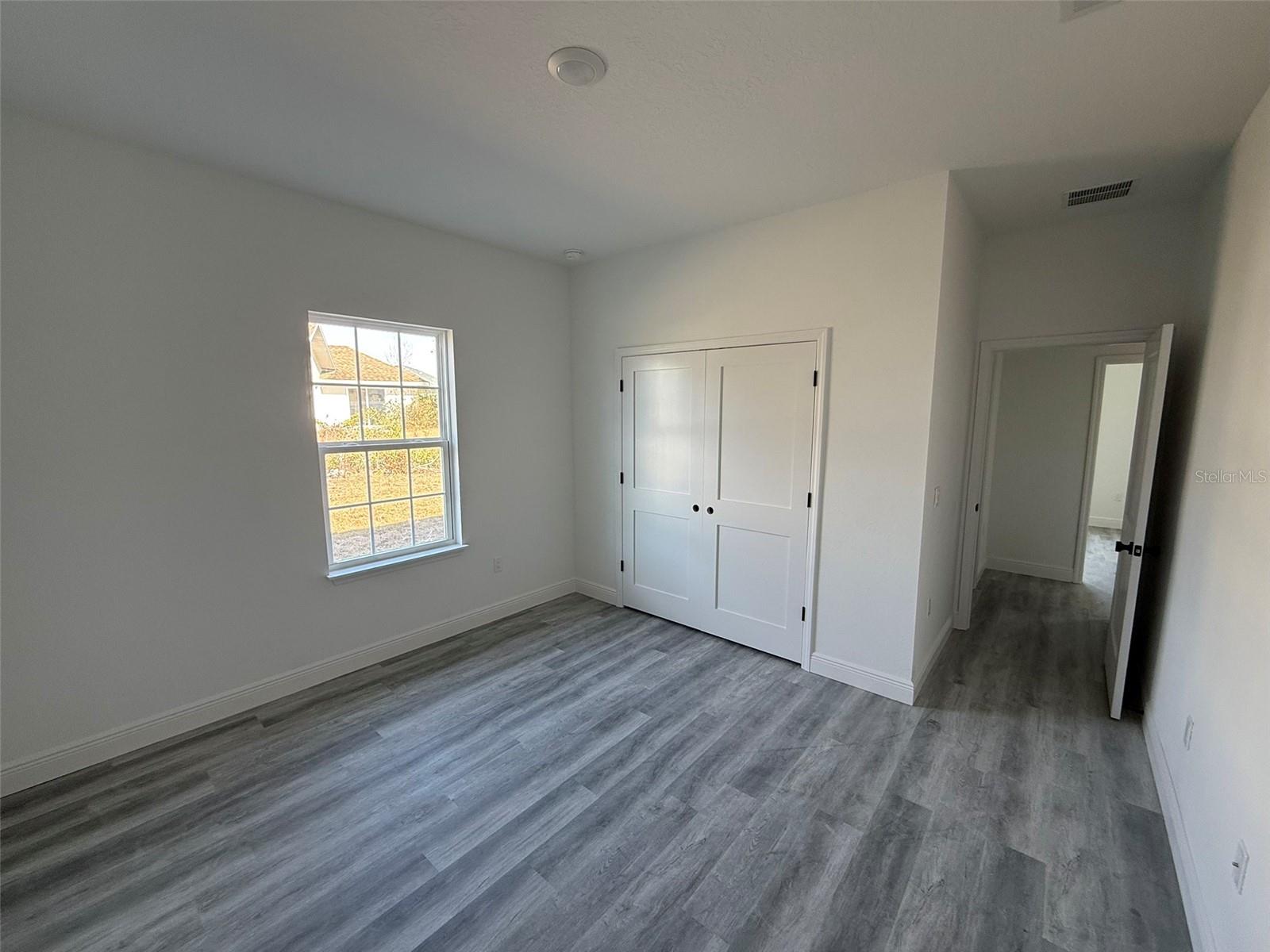 Image 23 of 26 For 3901 Sw 161st Loop