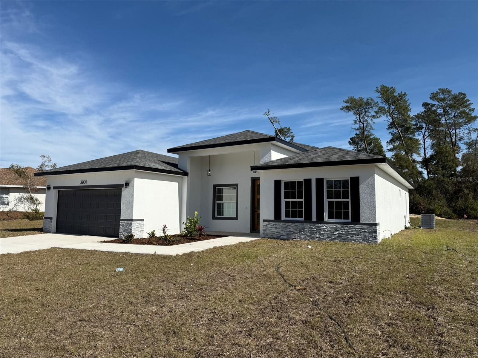 Image 3 of 26 For 3901 Sw 161st Loop