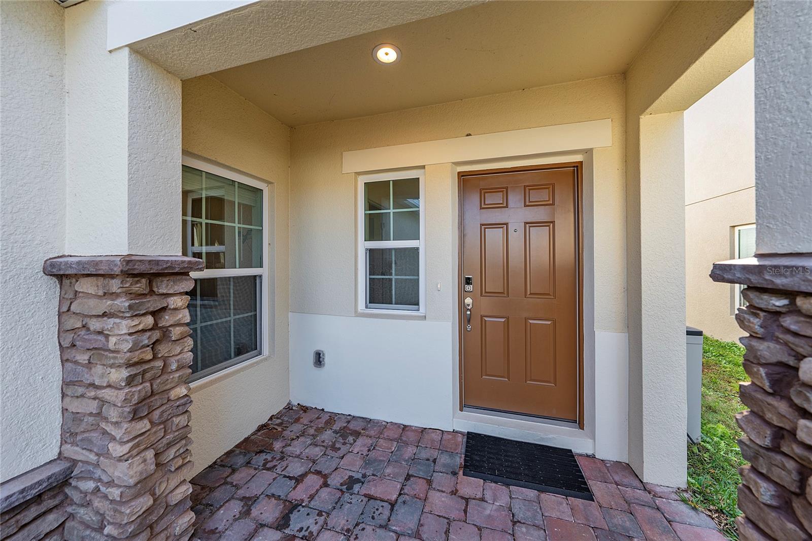 Image 4 of 27 For 1490 Woodmont Boulevard