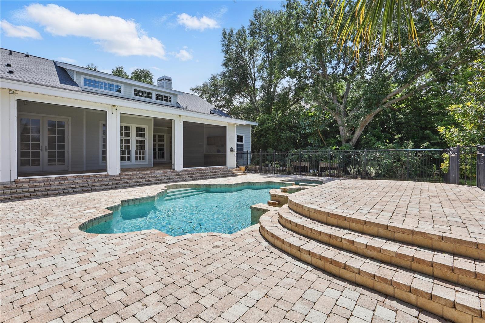 Image 41 of 47 For 6241 Blakeford Drive