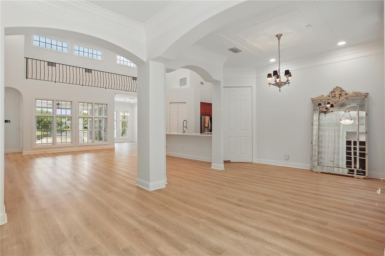 Image 5 of 47 For 6241 Blakeford Drive