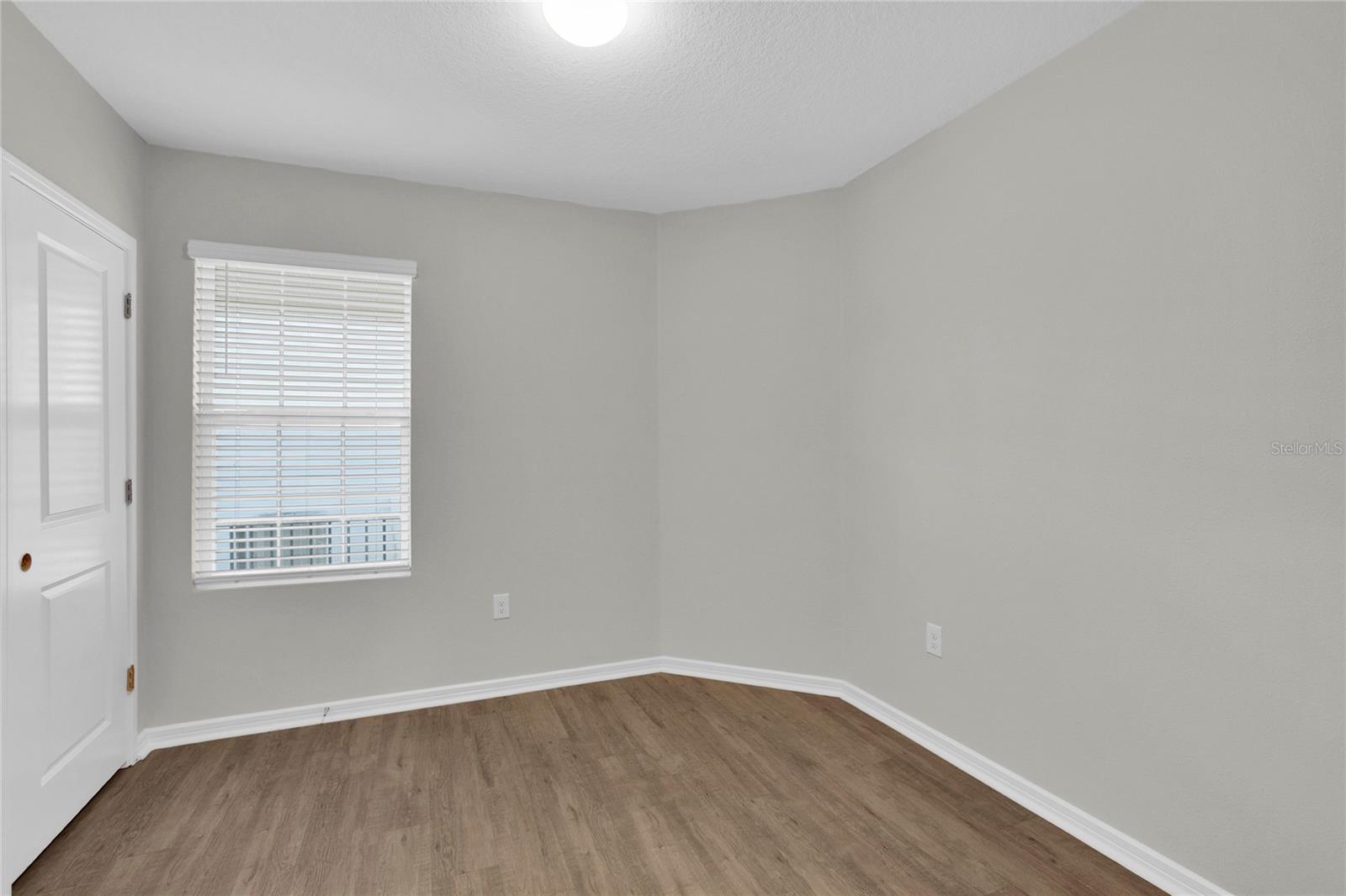 Image 6 of 10 For 7425 Catania Loop