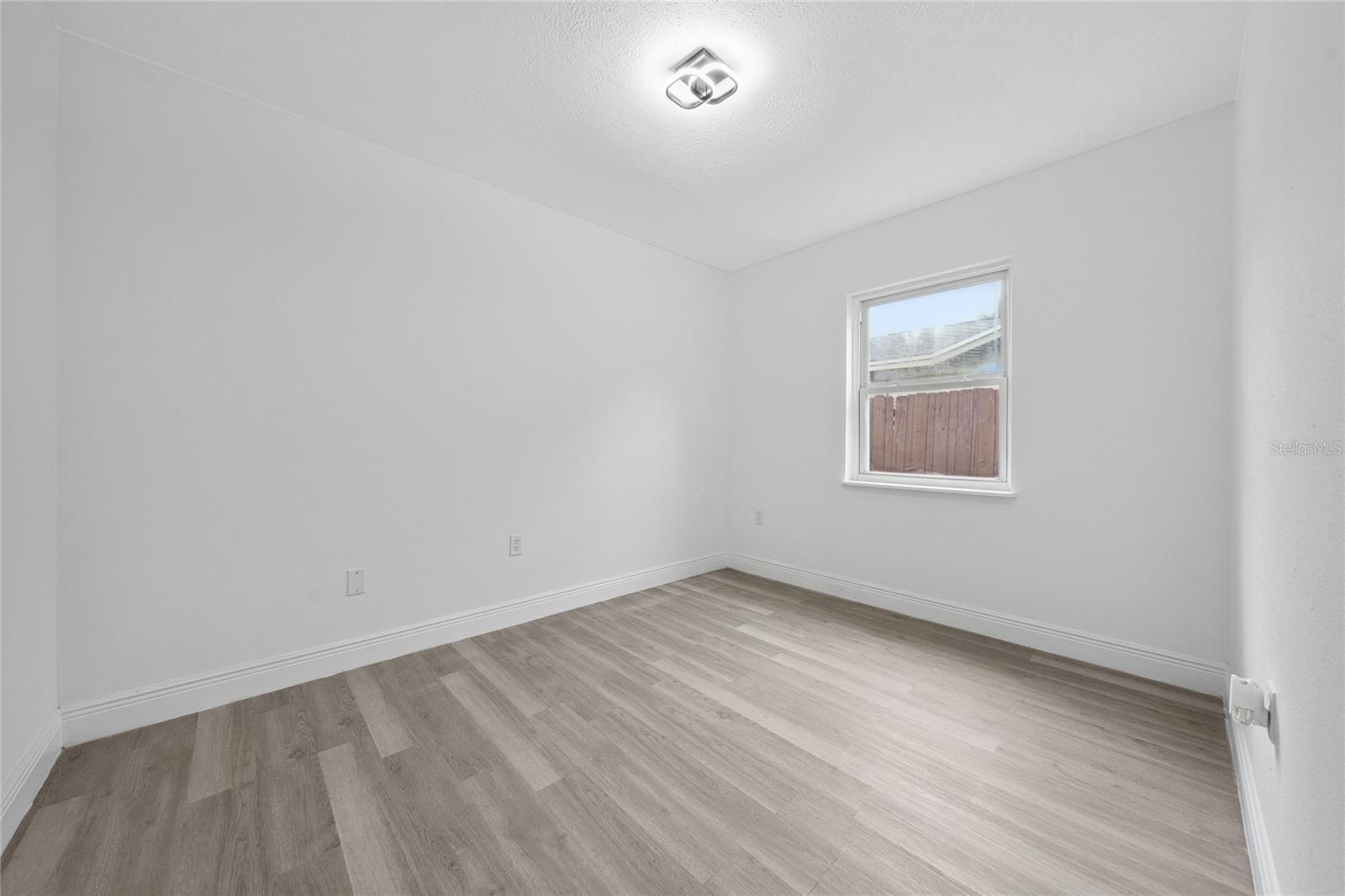Image 18 of 30 For 2235 Ginger Way