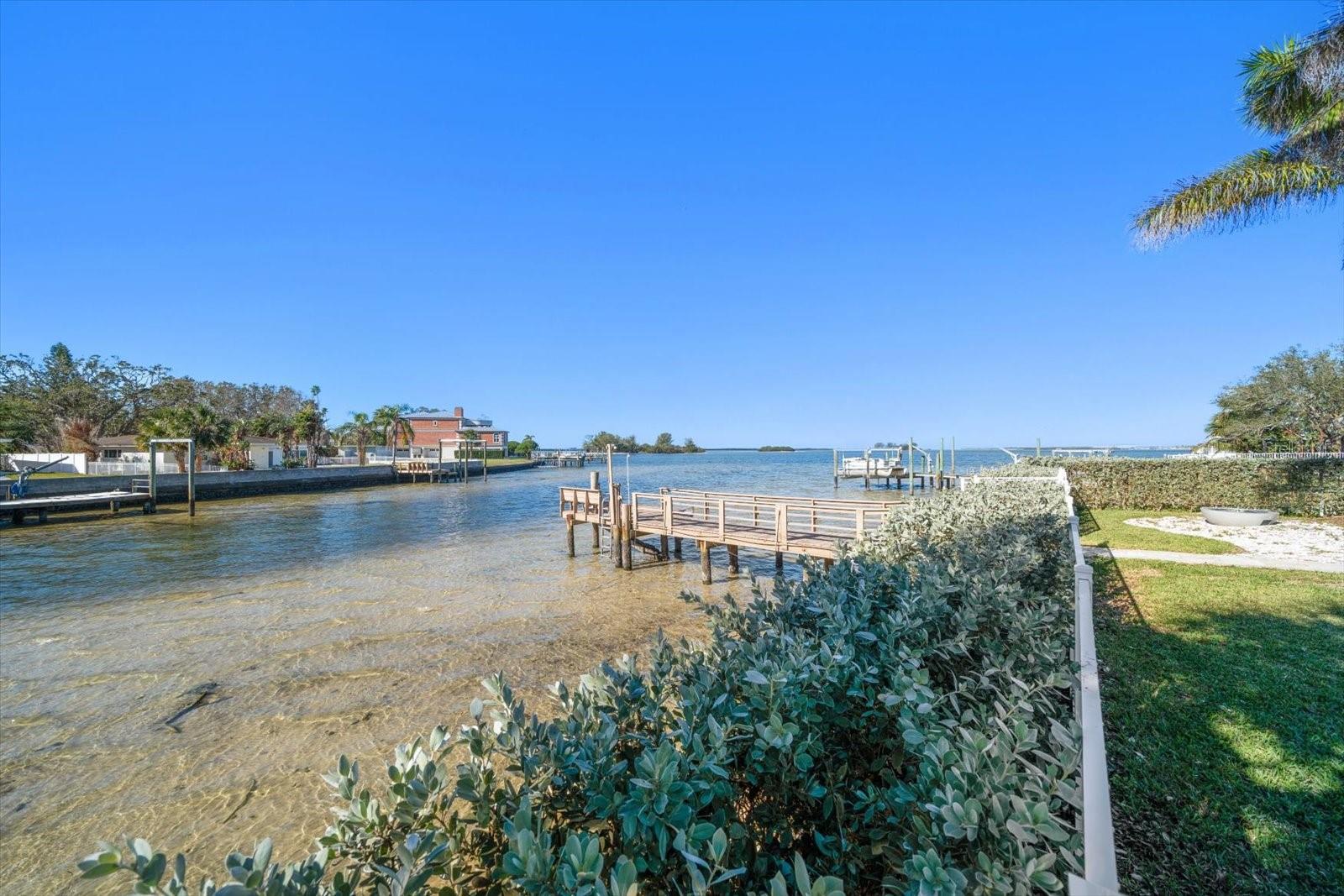 Listing photo id 22 for 103 Shore Drive