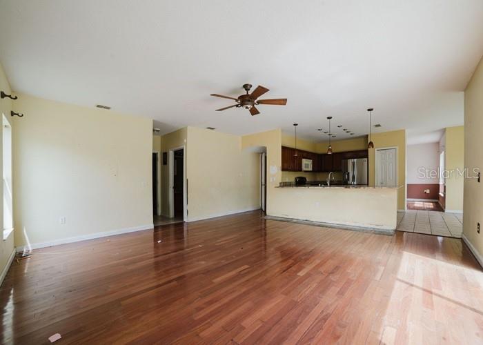 Image 11 of 22 For 1010 Embrun Court