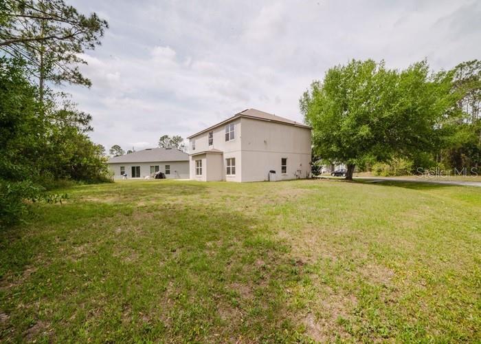 Image 5 of 22 For 1010 Embrun Court