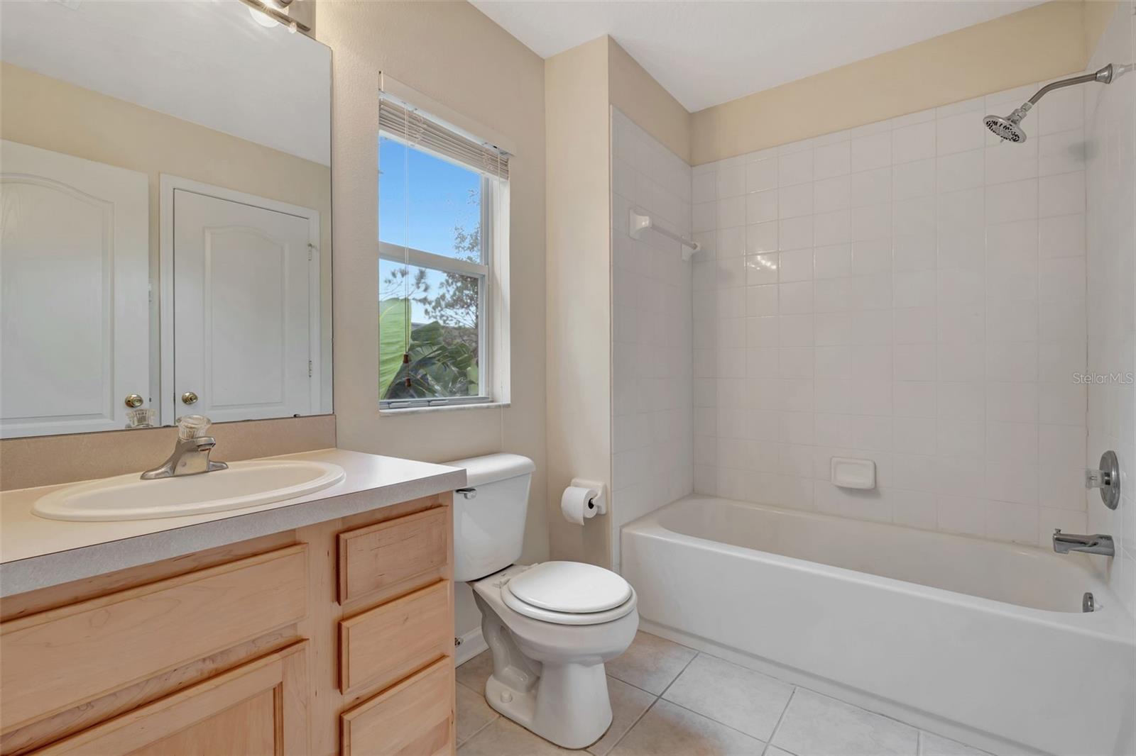 Listing photo id 21 for 1006 Vista Cay Court