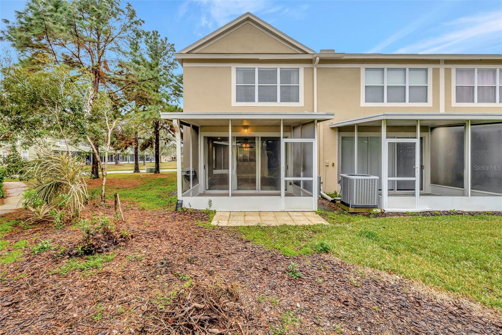 Listing photo id 36 for 1006 Vista Cay Court