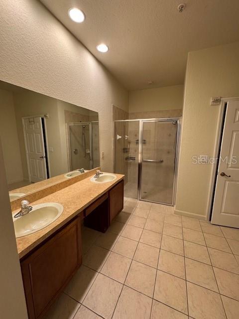 Image 15 of 30 For 3001 Greystone Loop 103