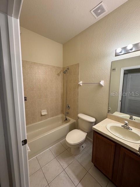 Image 24 of 30 For 3001 Greystone Loop 103