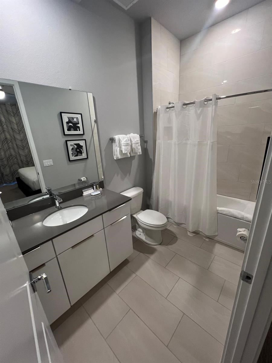 Image 14 of 27 For 7770 Sandy Ridge Drive 126