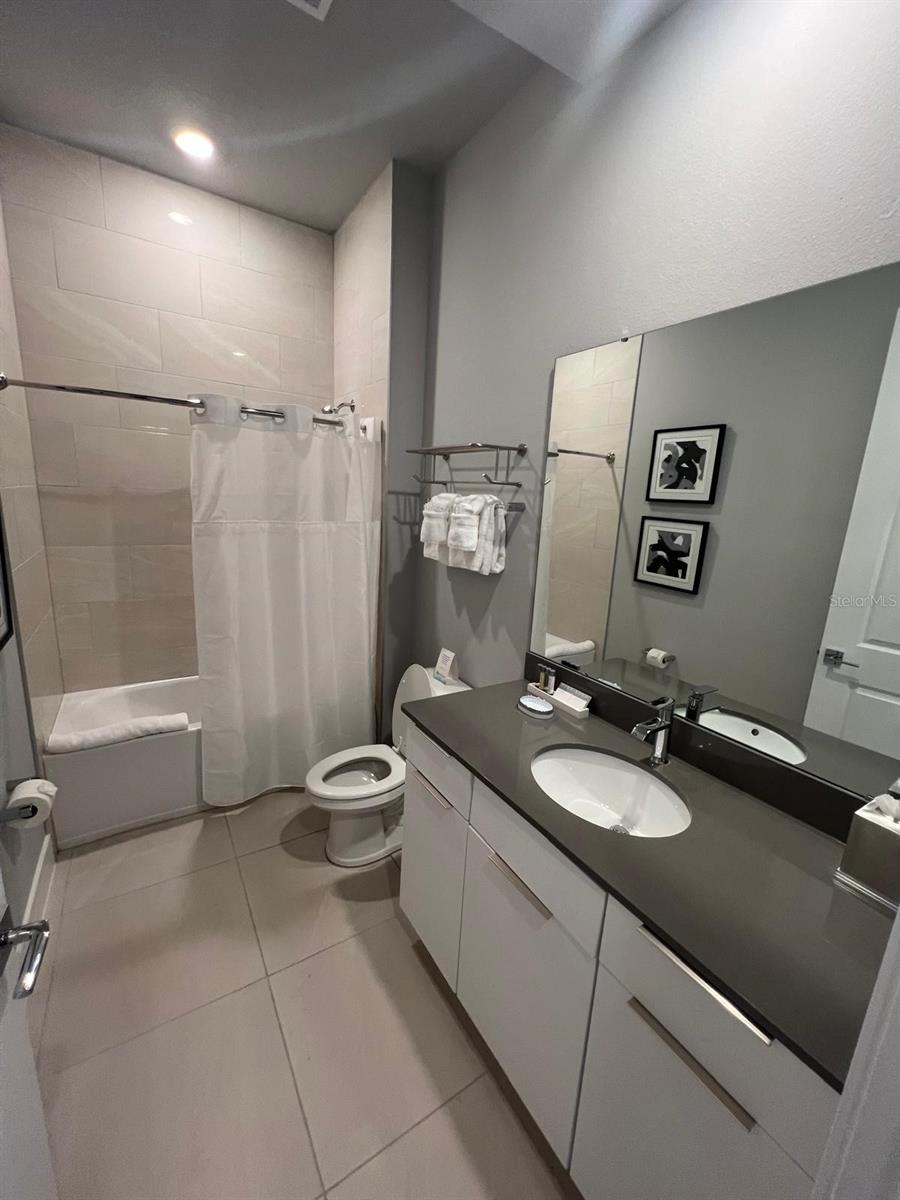 Image 16 of 27 For 7770 Sandy Ridge Drive 126