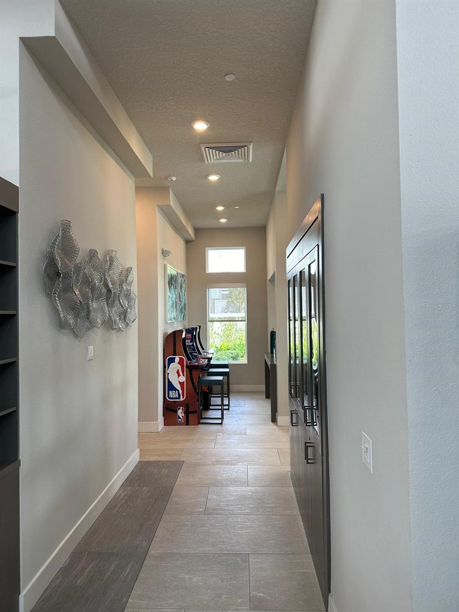 Image 21 of 27 For 7770 Sandy Ridge Drive 126
