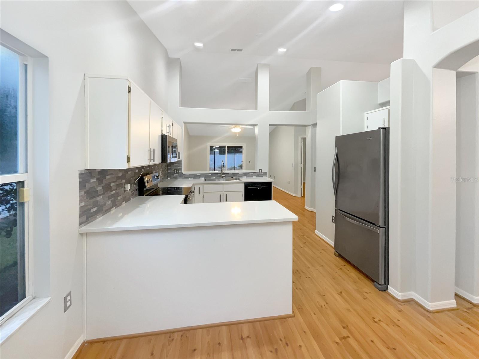 Image 19 of 23 For 311 Silver Pine Drive