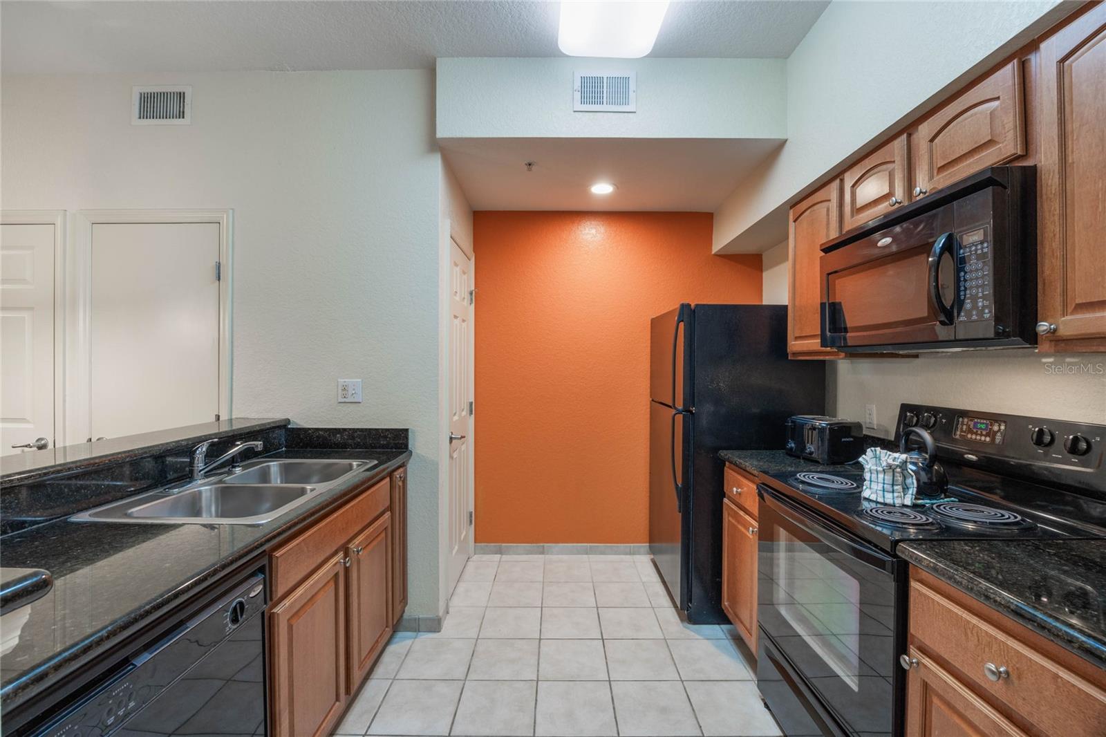 Image 11 of 35 For 8101 Resort Village Drive 31308