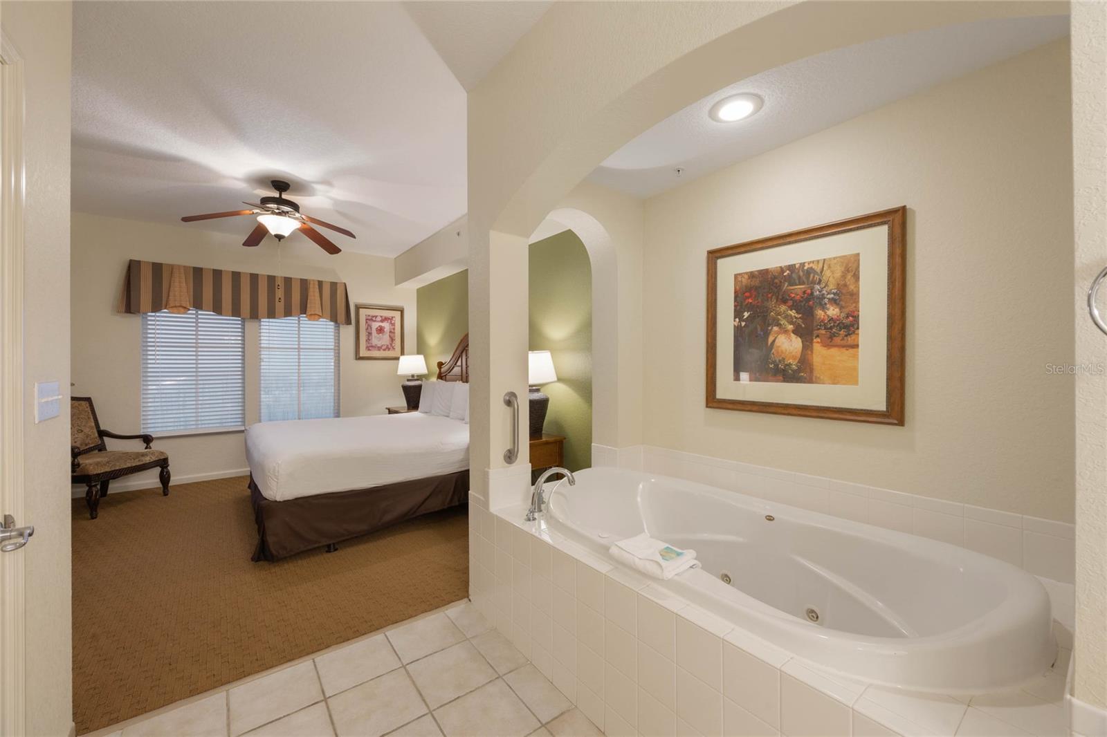 Image 27 of 35 For 8101 Resort Village Drive 31308