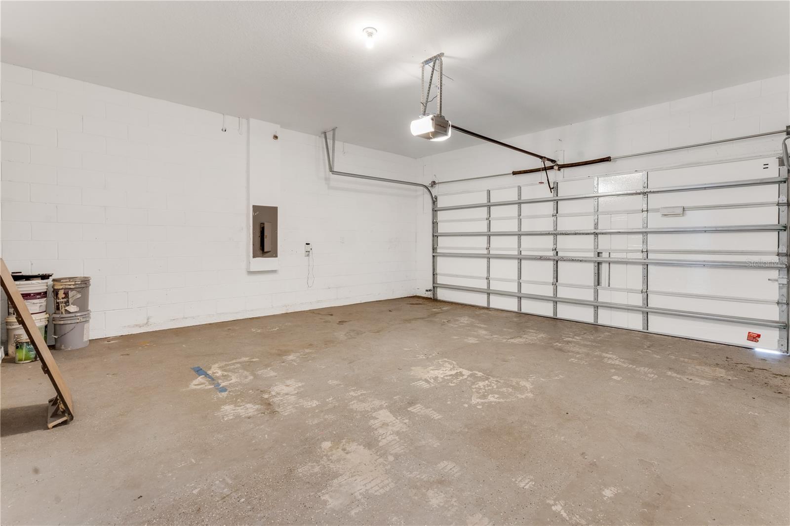 Image 26 of 33 For 15269 Galbi Drive