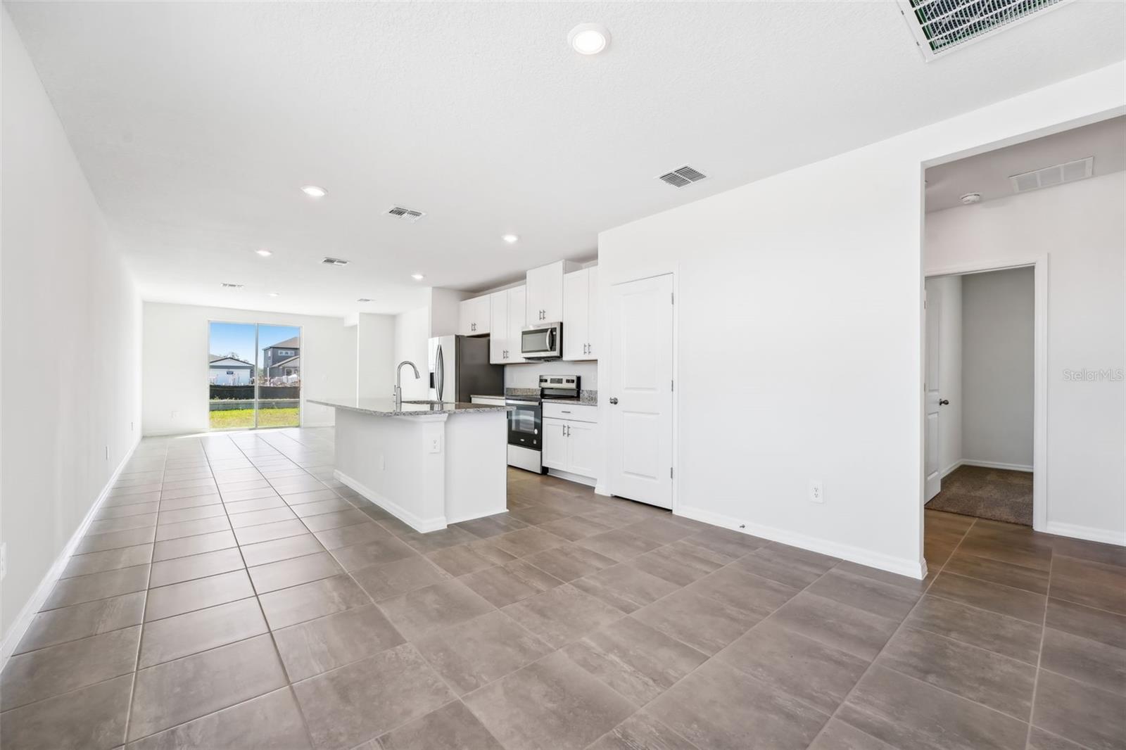 Image 11 of 31 For 1876 Brekey Way