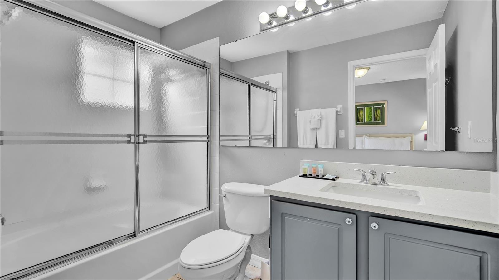 Image 28 of 42 For 1087 Park Ridge Circle