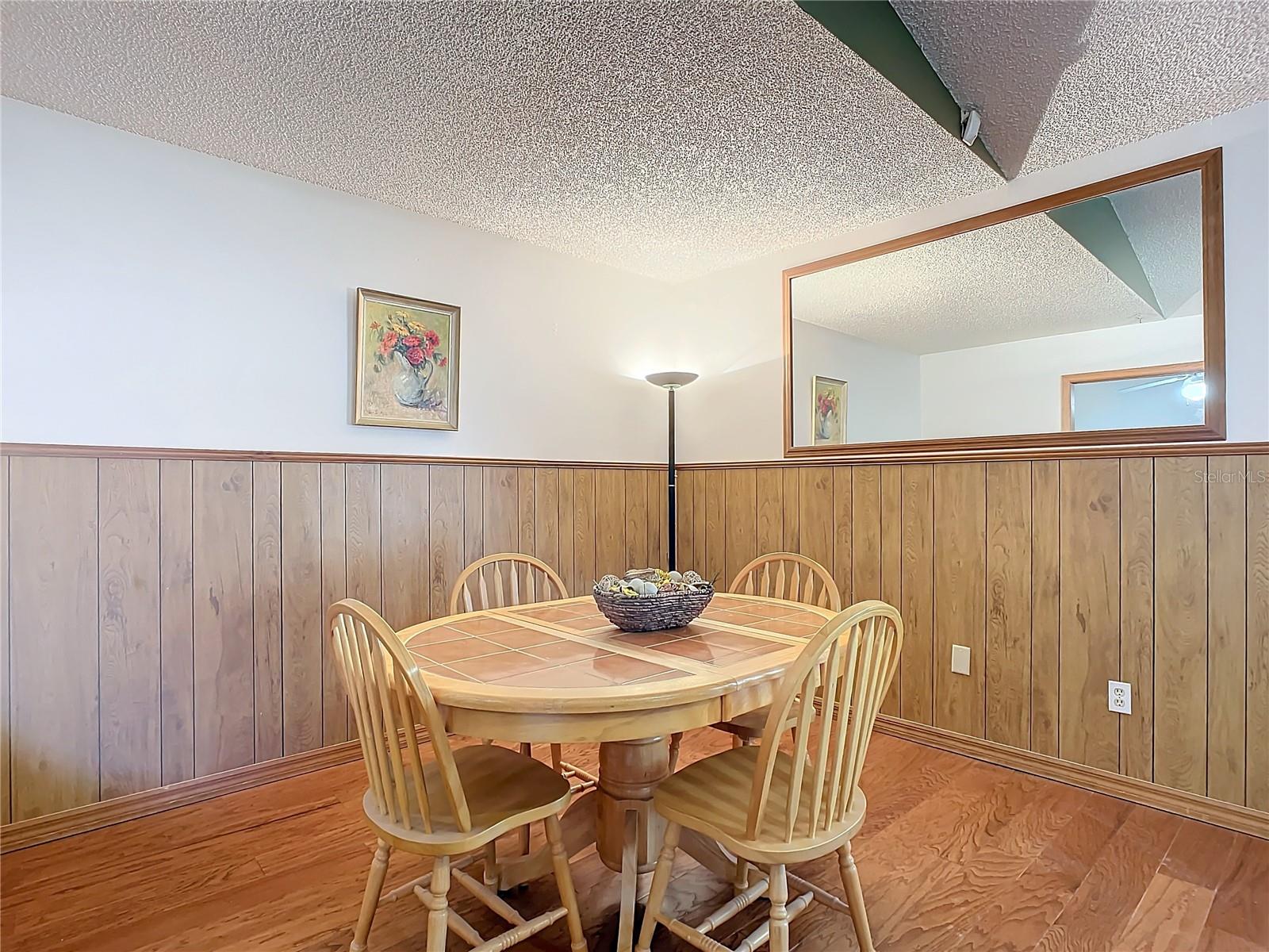 Image 17 of 56 For 2810 Summerfield Street
